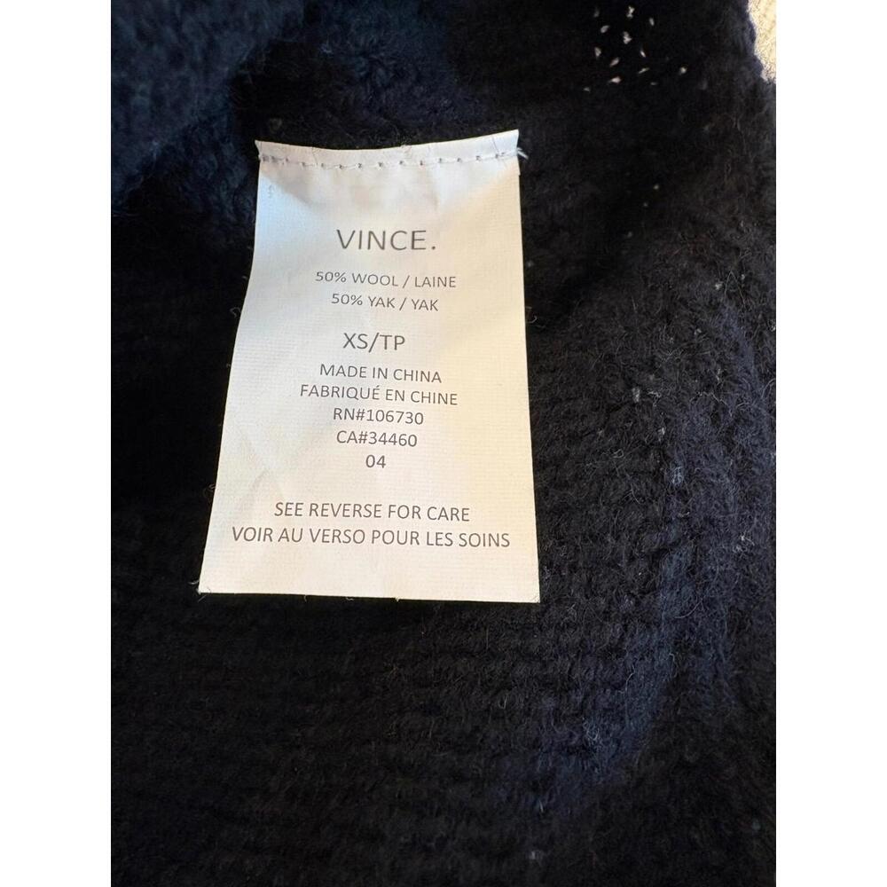 Vince wool yak oversized v-neck sweater size XS Black Soft Comfy - Picture 5 of 8
